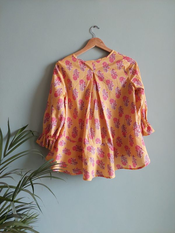 Yellow printed cotton top